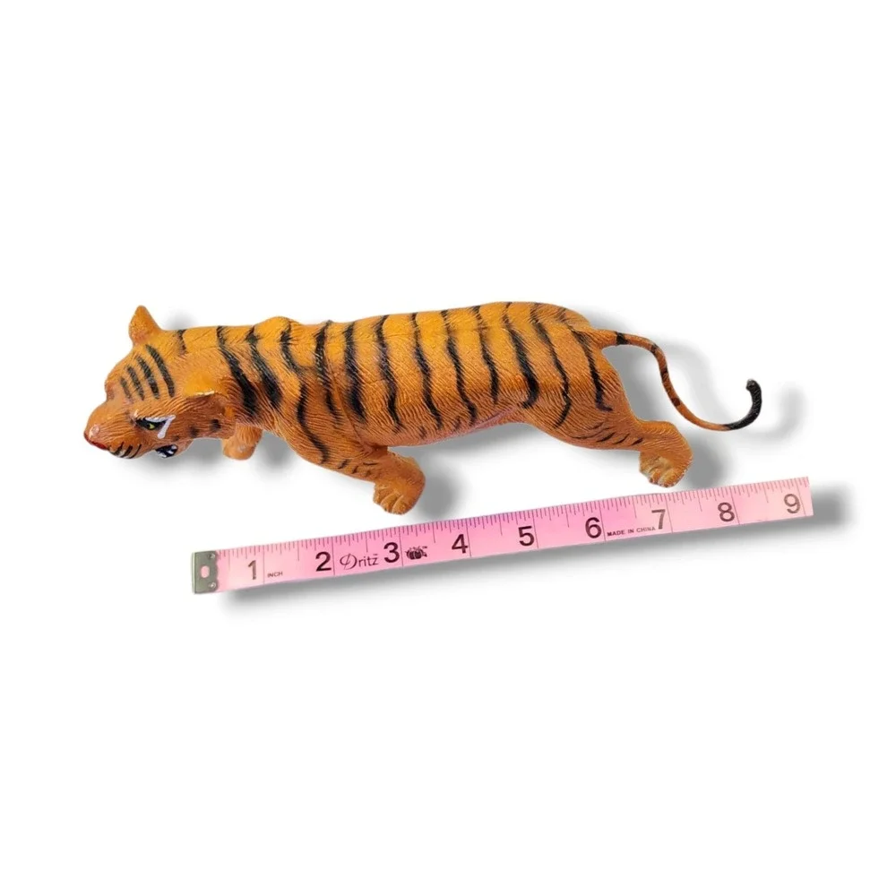 Vintage 1987 Toy Tiger Figure Animal Plastic /‎ PVC
